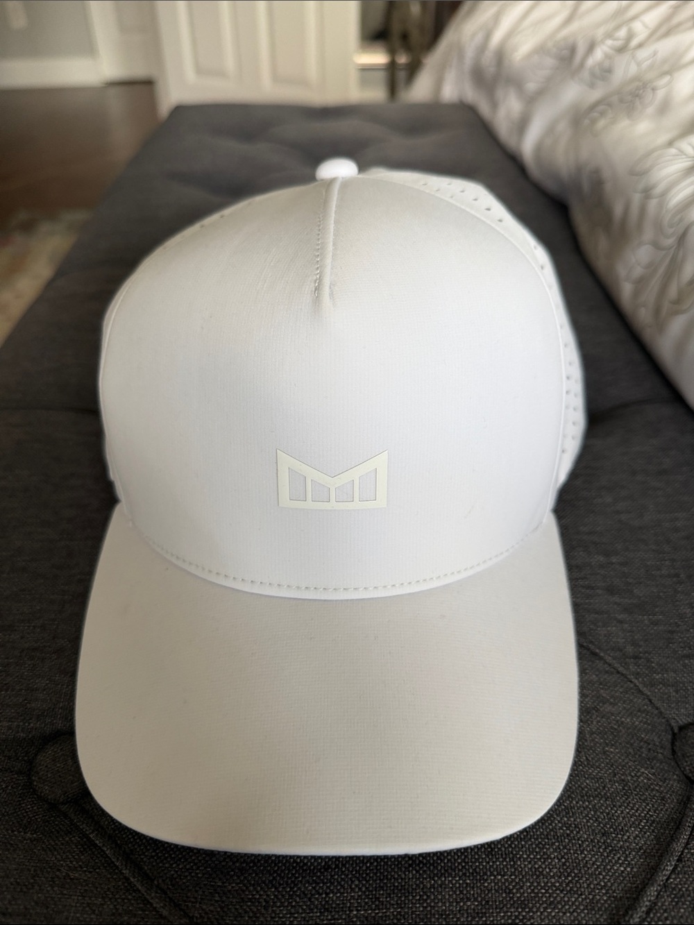 Melin Odyssey Hydrolite Hat - White